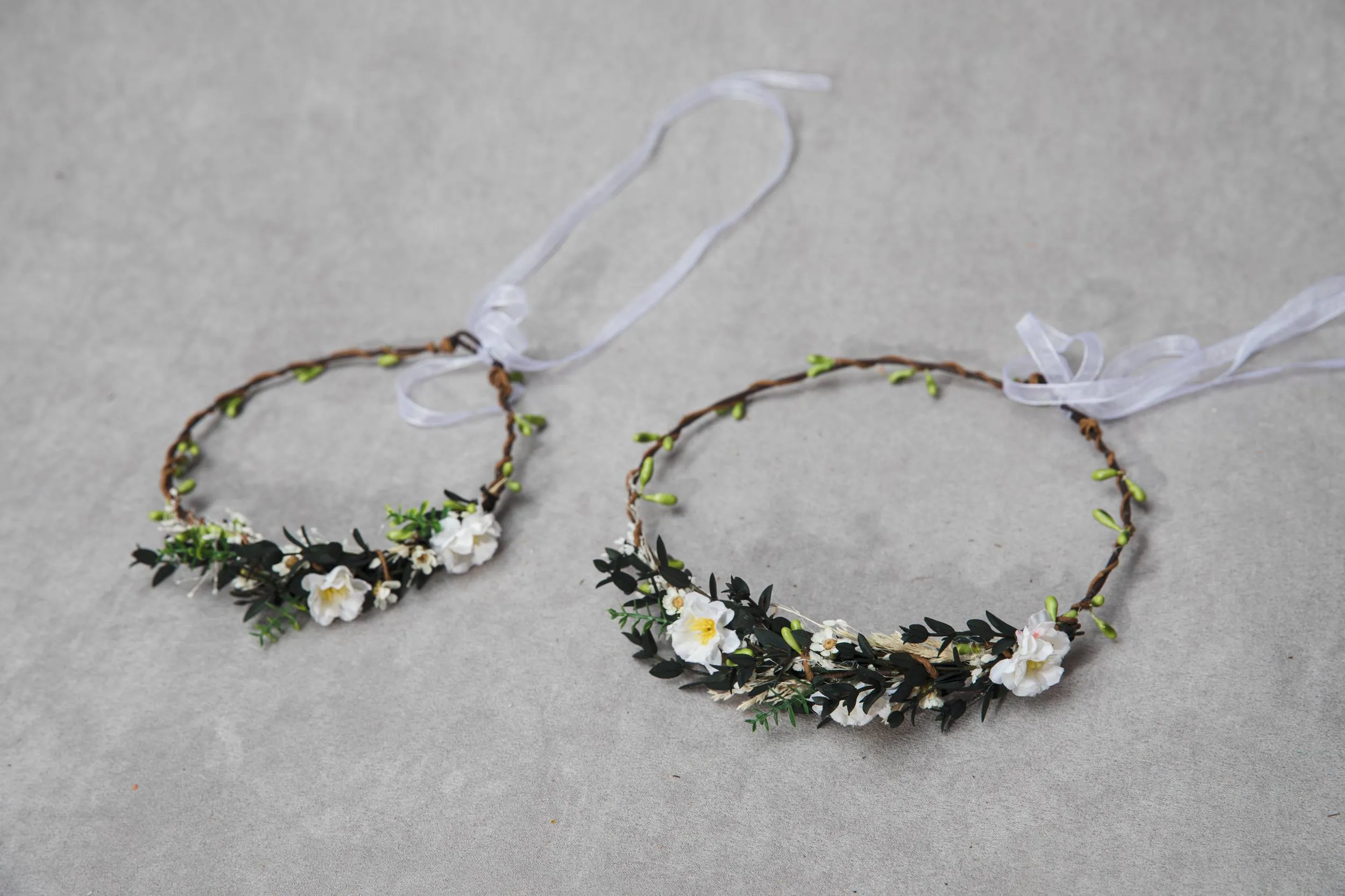 Mommy and me flower crowns Matching set of hair wreaths for mum and daughter Family photoshoot Flower girl wreath Bridal greenery wreath