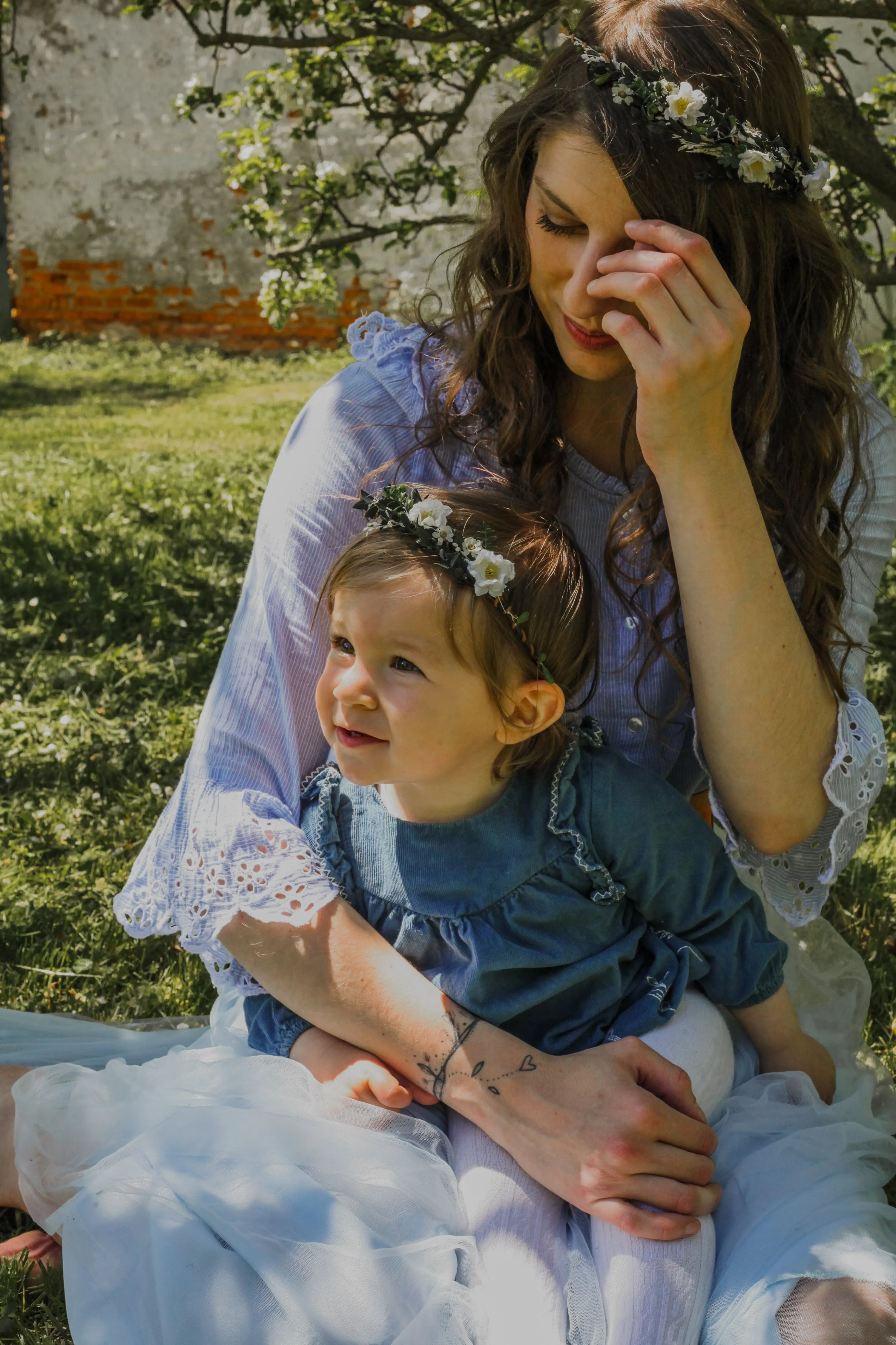 Mommy and me flower crowns Matching set of hair wreaths for mum and daughter Family photoshoot Flower girl wreath Bridal greenery wreath