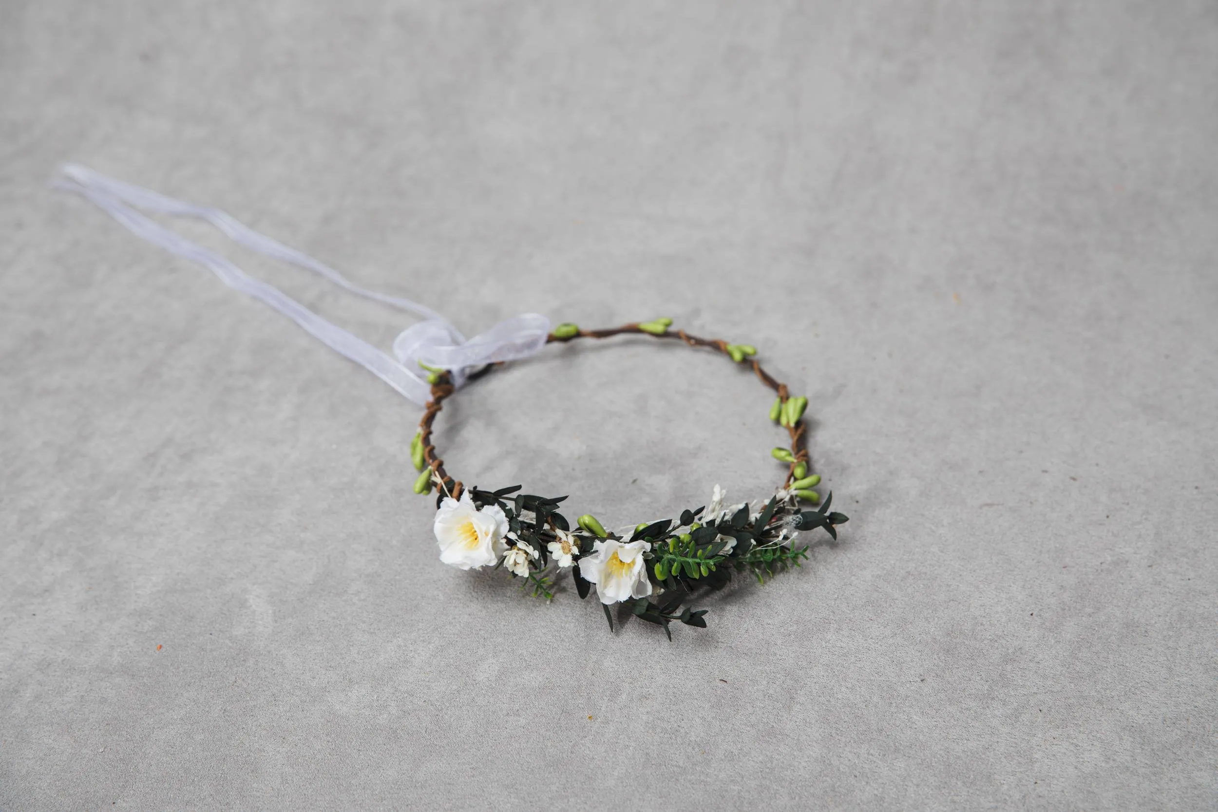 Mommy and me flower crowns Matching set of hair wreaths for mum and daughter Family photoshoot Flower girl wreath Bridal greenery wreath